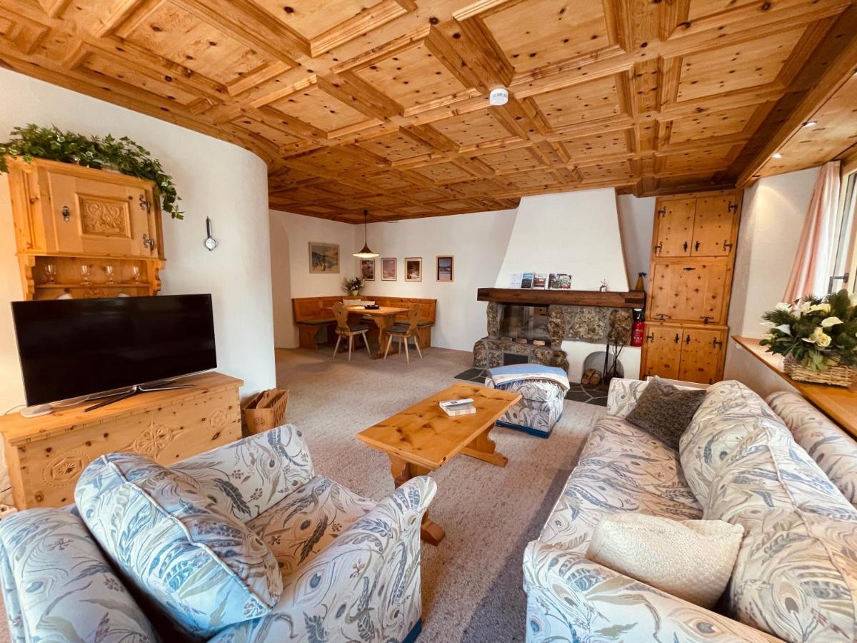 Appartement Chesa Coronella à La Punt-Chamues-ch Extérieur photo